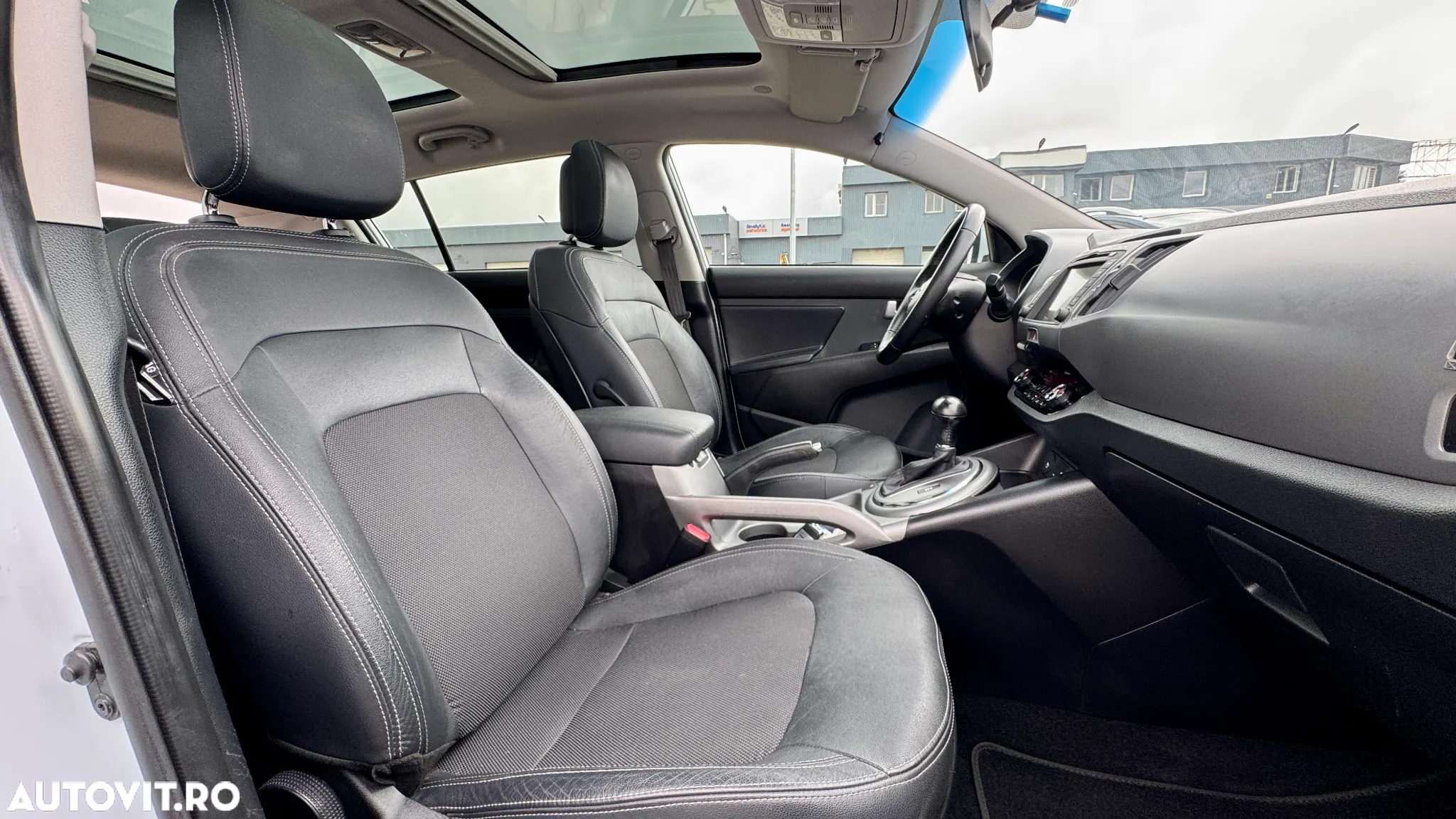 Kia Sportage - 12