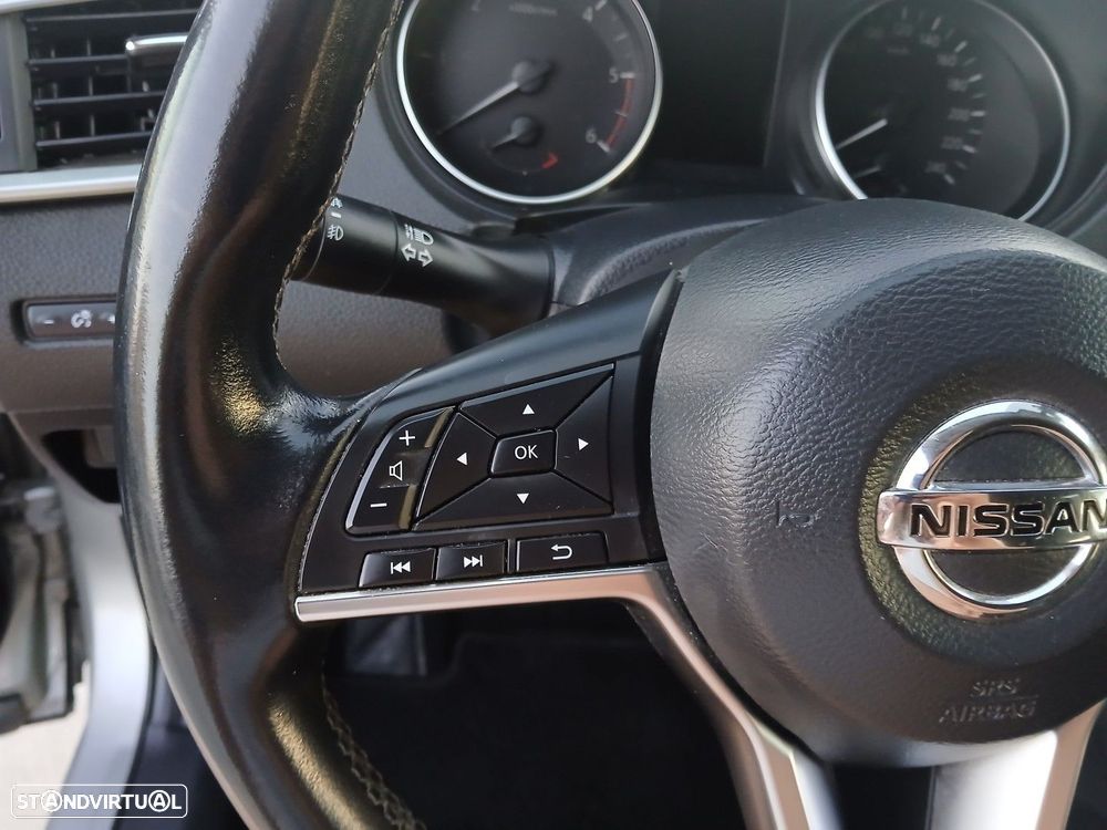 Nissan Qashqai 1.5 dCi Acenta C/Barras de Tejadilho DCT - 19