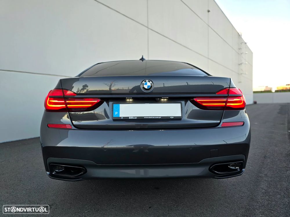 BMW 740 Le xDrive iPerformance Pack M - 13