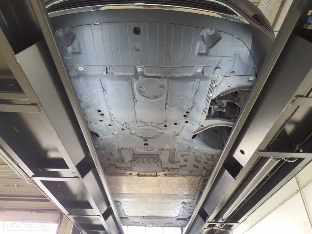 Mercedes-Benz EQB 250 Progressive - 14