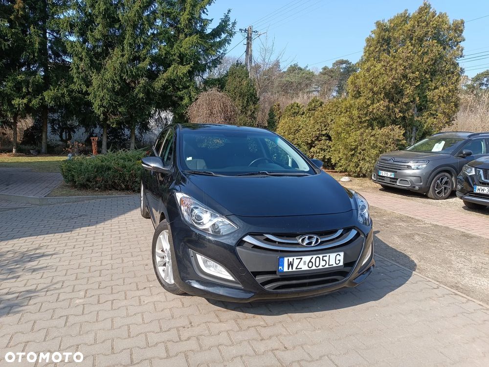 Hyundai i30 1.6 CRDi Premium - 10
