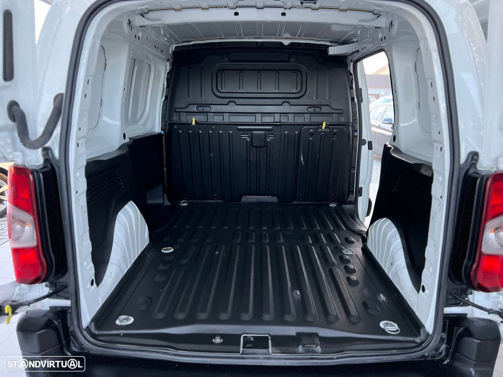 Opel Combo Outro - 22