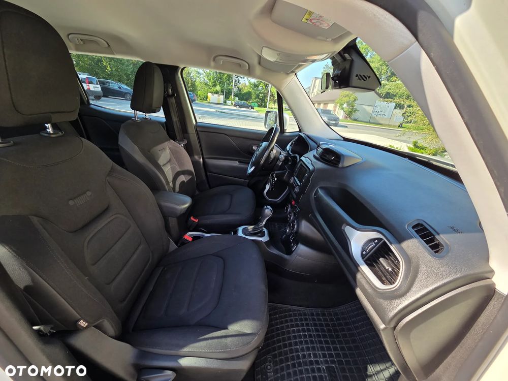 Jeep Renegade 2.0 MultiJet Limited 4WD S&S - 29