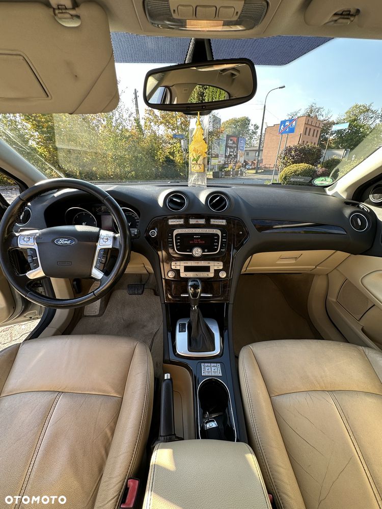 Ford Mondeo - 4
