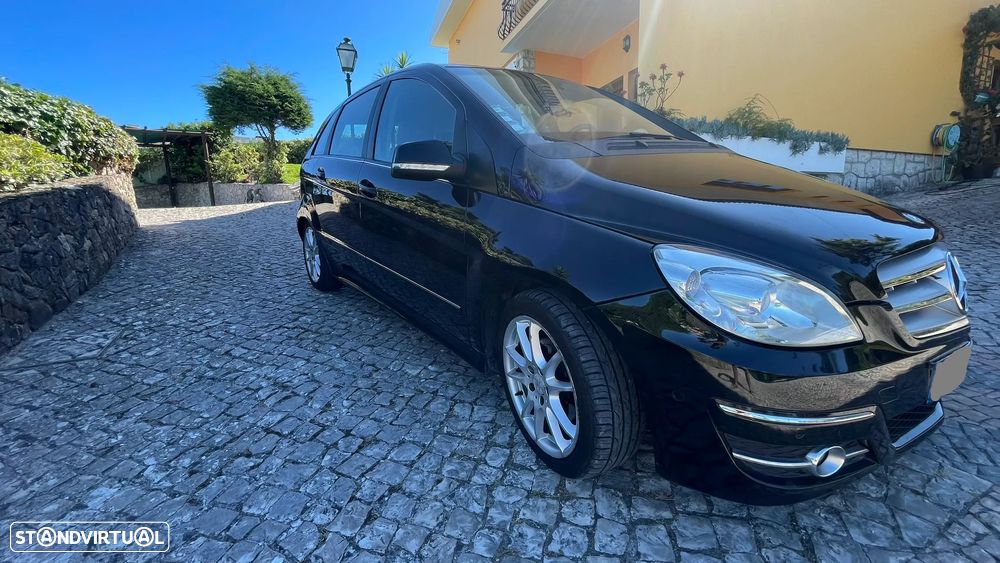 Mercedes-Benz B 180 CDI - 2