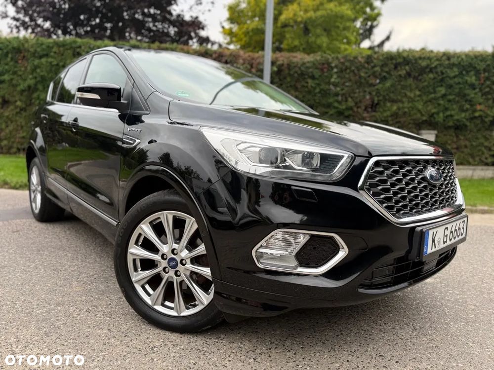 Ford Kuga 1.5 EcoBoost 2x4 Vignale - 2