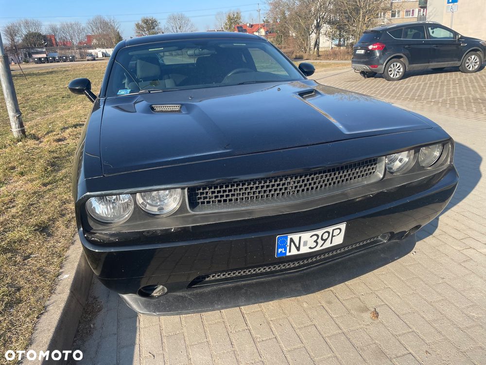 Dodge Challenger 3.5 SE - 1