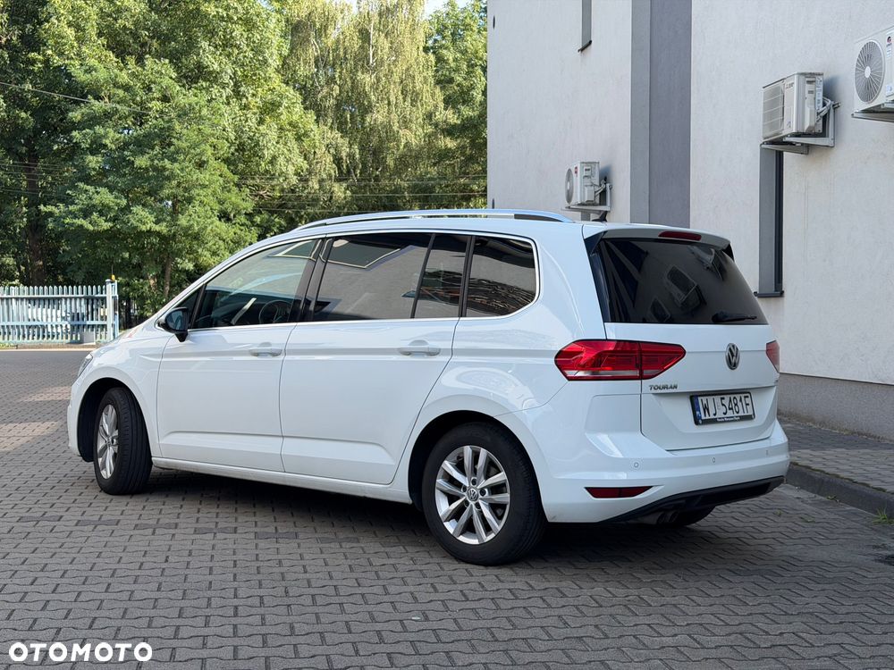 Volkswagen Touran 1.4 TSI BMT Comfortline - 5