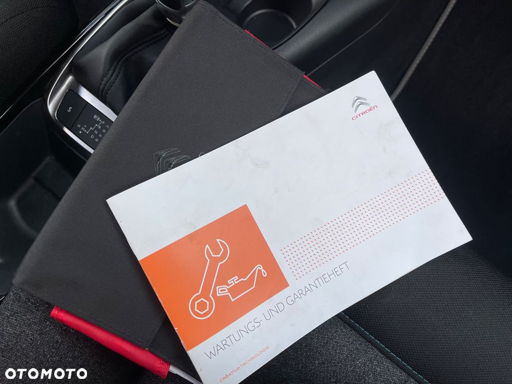 Citroën C4 Cactus 1.2 PureTech GPF Shine EAT6 - 18