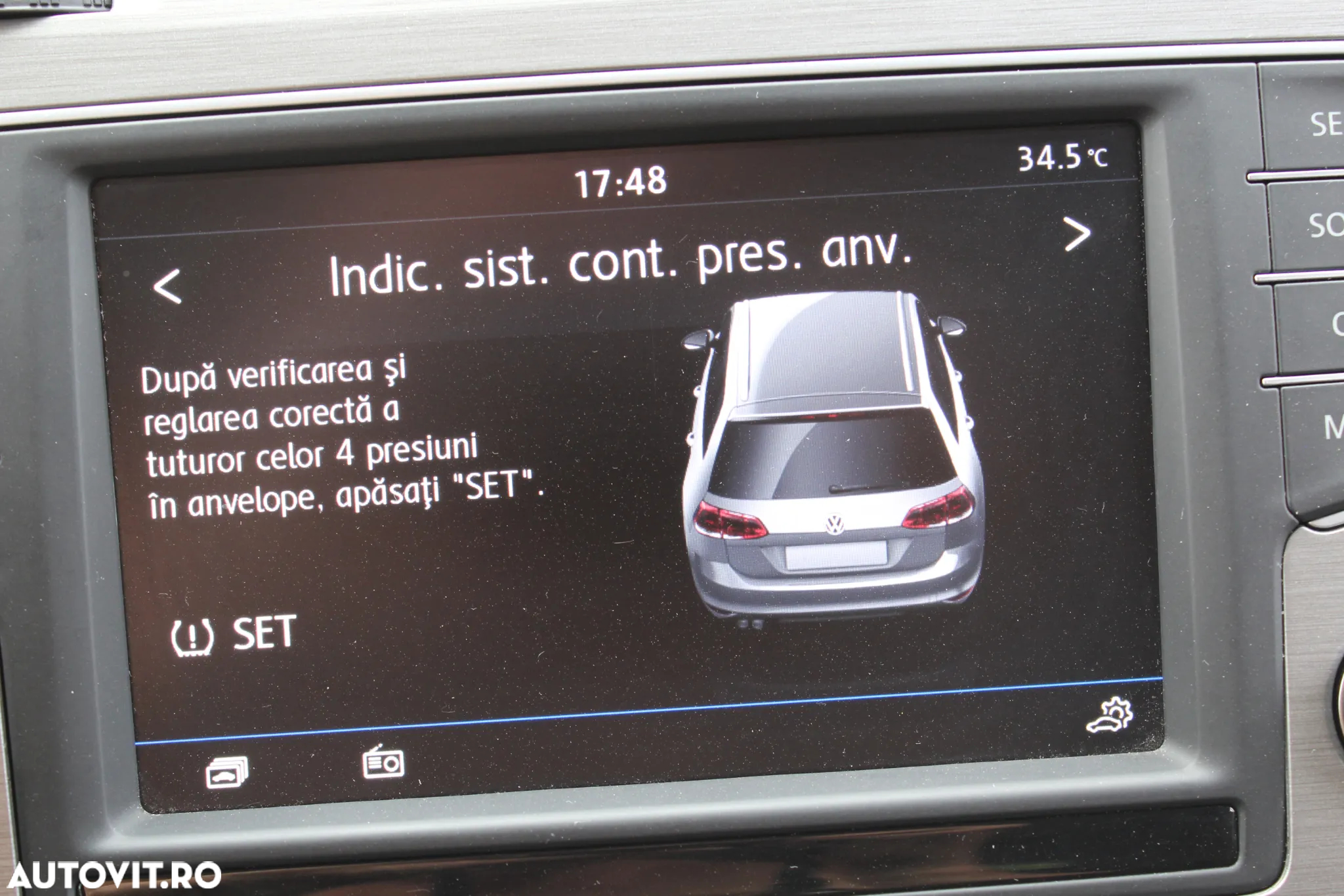 Volkswagen Golf 1.6 TDI DPF BMT Comfortline - 17