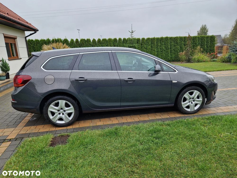 Opel Astra 1.6 CDTI DPF ecoFLEX TourerStart/Stop Edition - 2