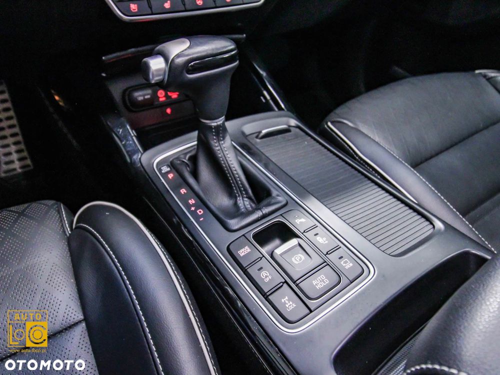 Kia Sorento - 28