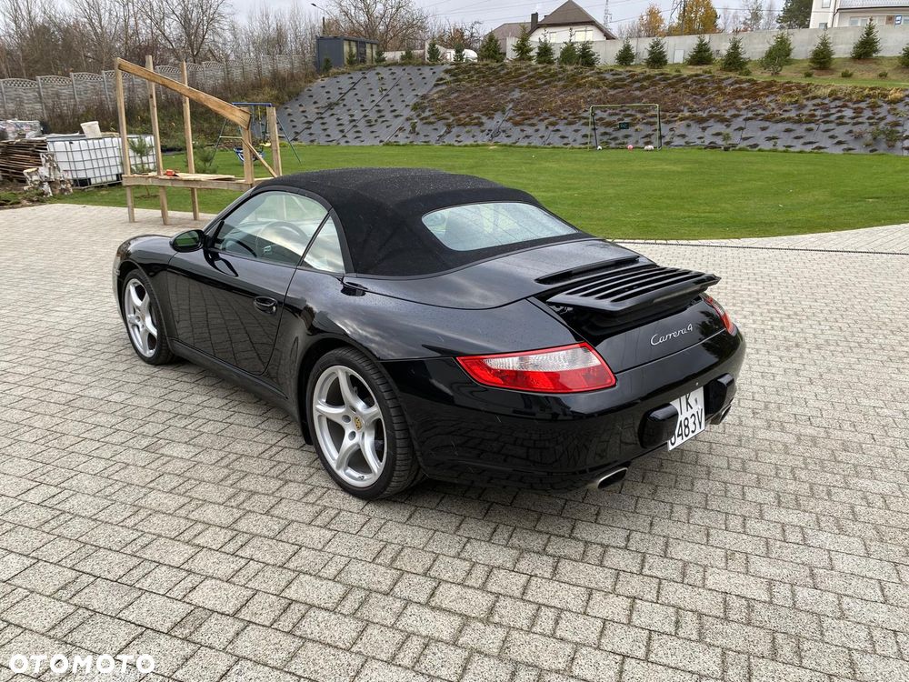 Porsche 911 - 4