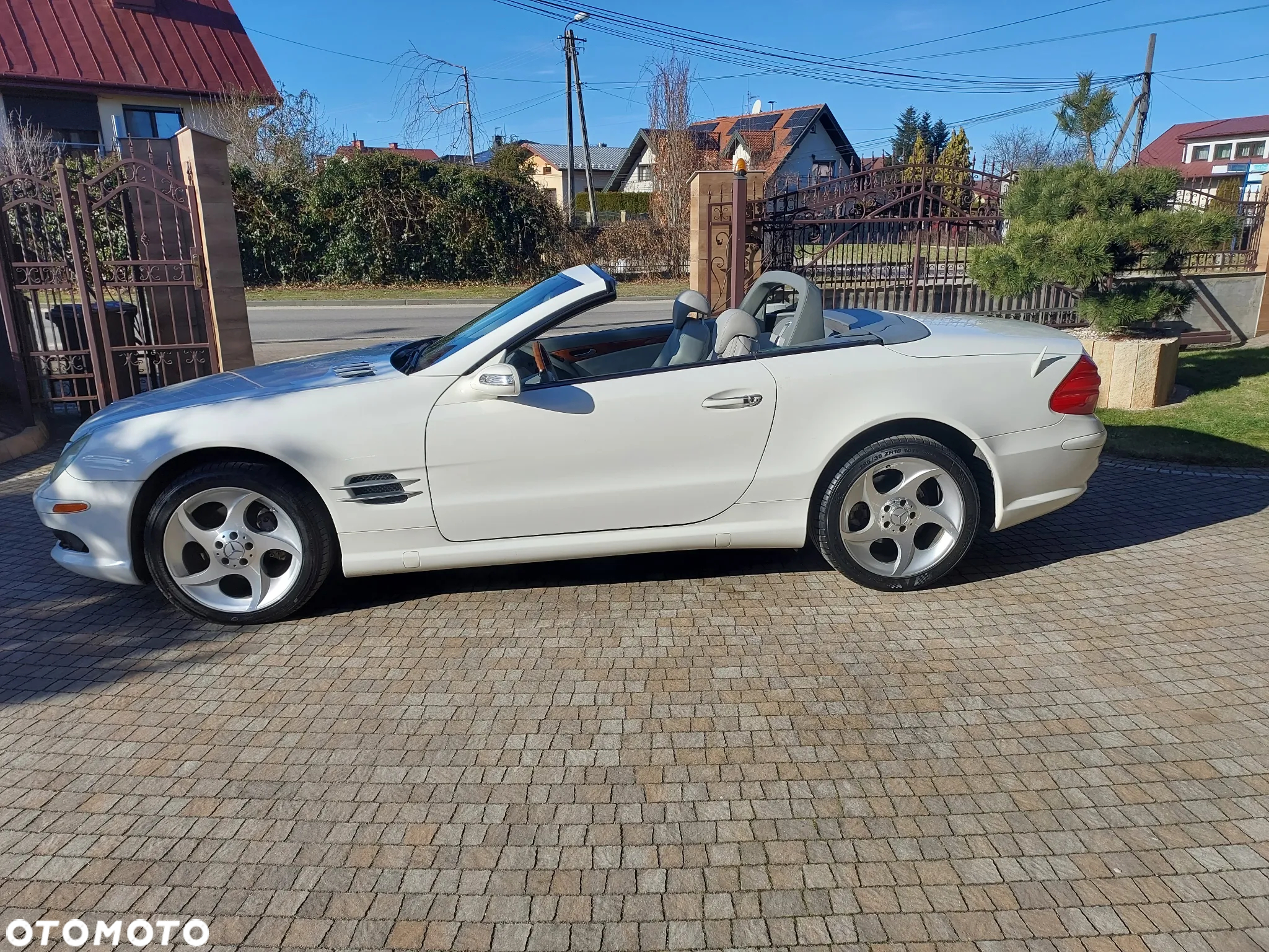 Mercedes-Benz SL 500 - 10