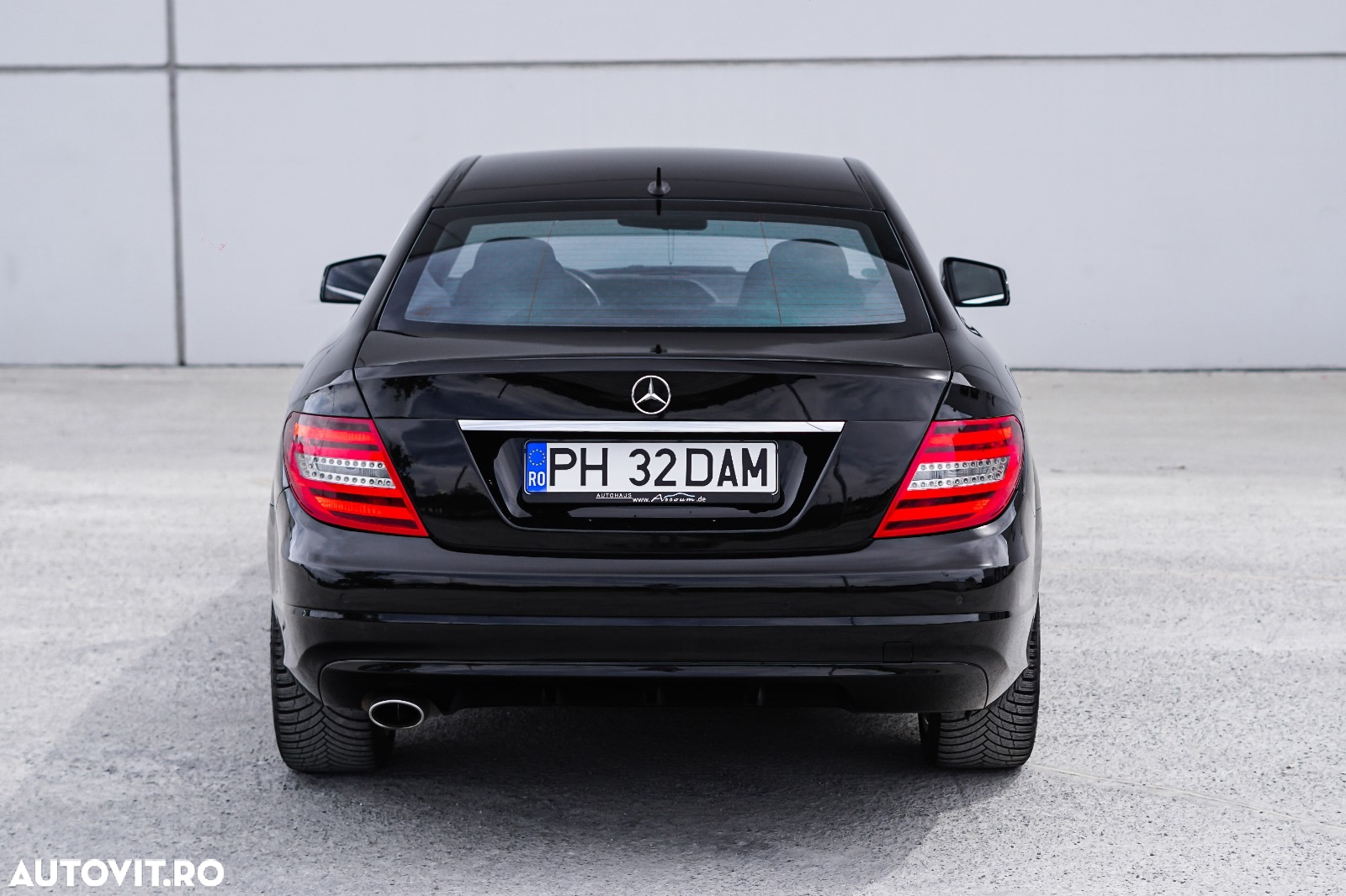 Mercedes-Benz C - 8