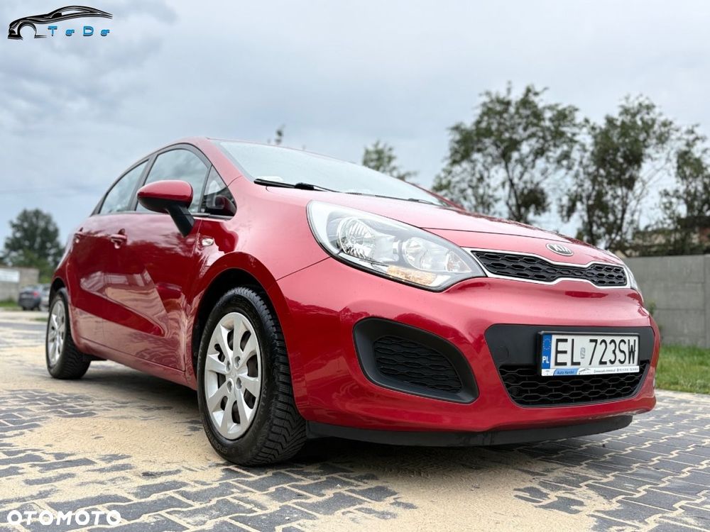 Kia Rio - 1