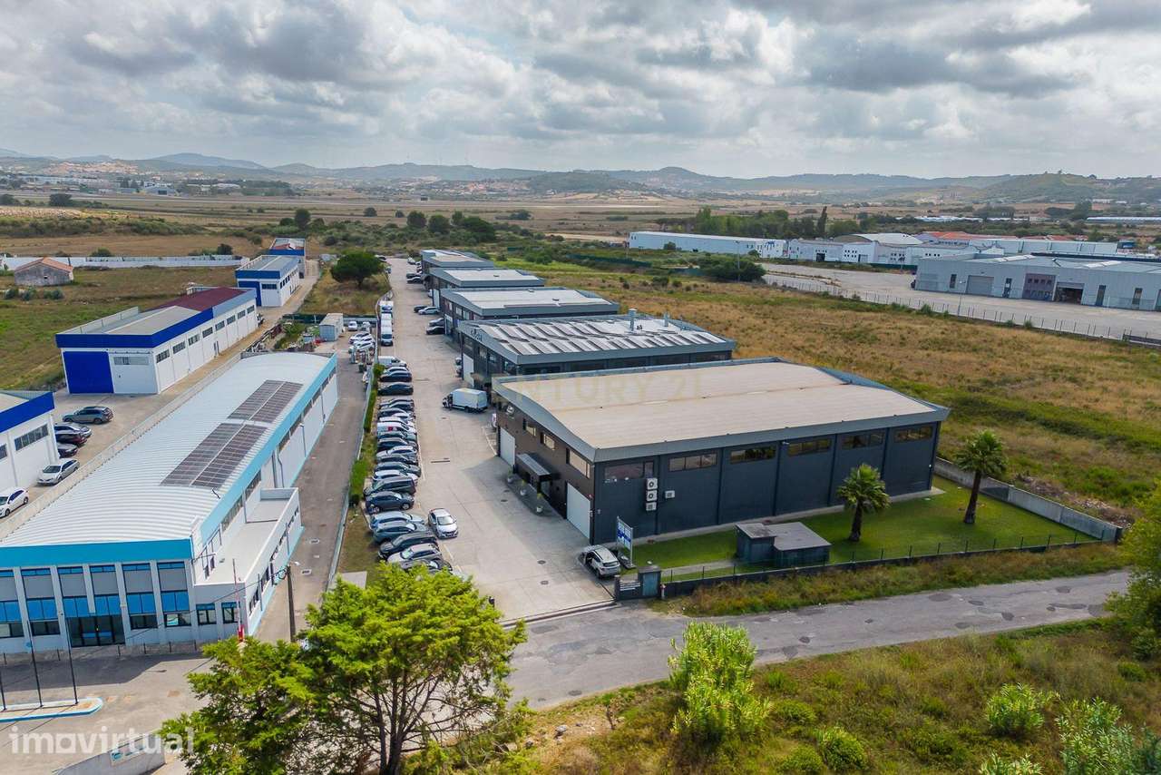 Excelente Oportunidade Empresarial: Conjunto de 3 Armazéns Integrados - Grande imagem: 5/60