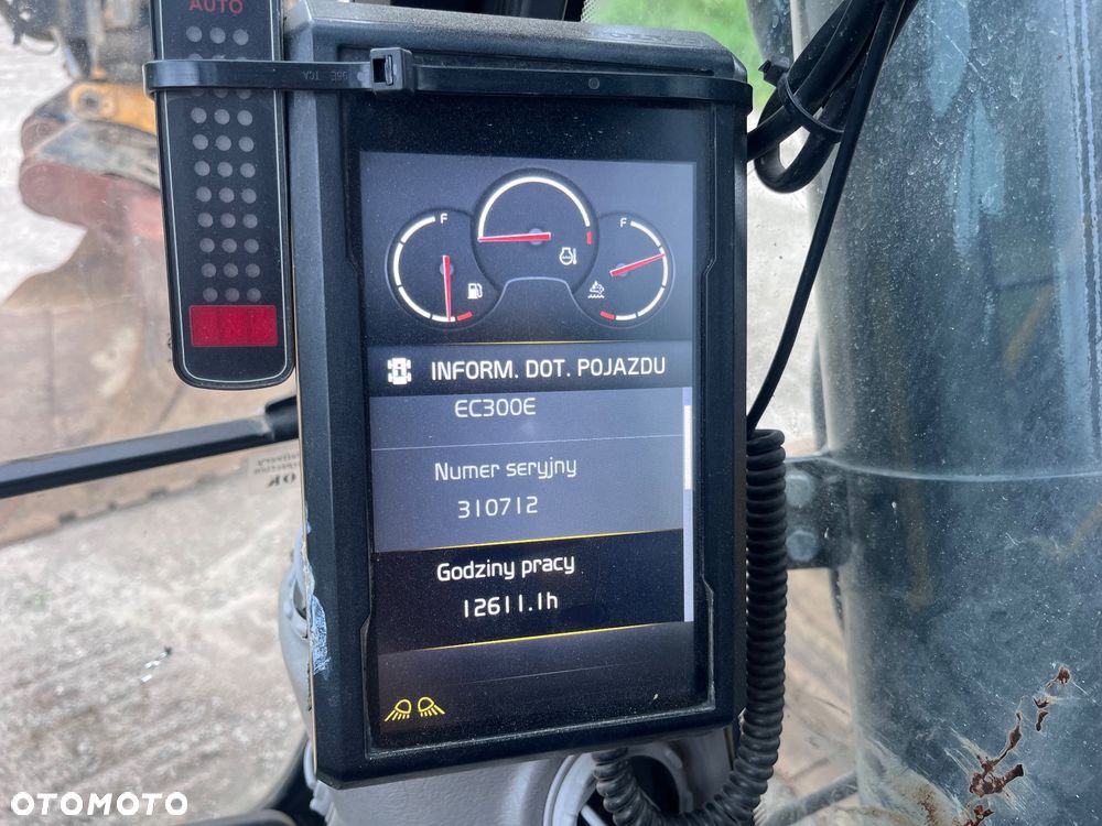 Volvo EC300EL - 33