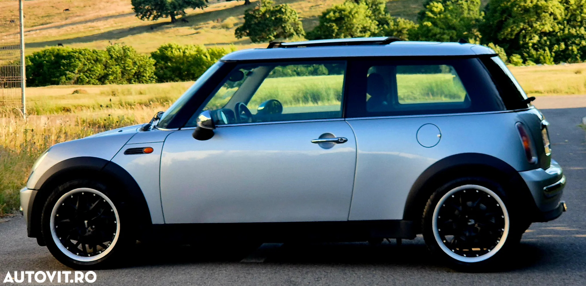 Mini ONE - 10