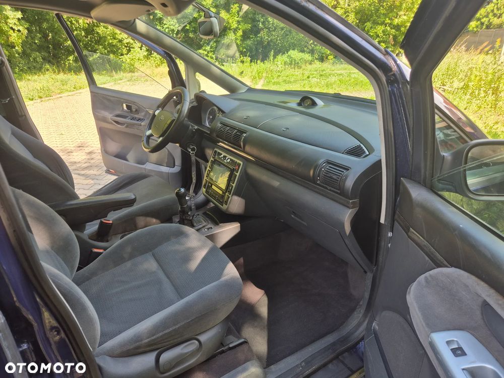 Ford Galaxy 1.9 TDI Ghia - 9
