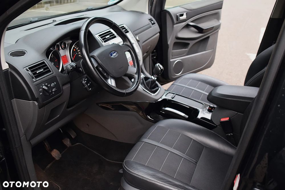 Ford Kuga 2.0 TDCi 4x4 Trend - 31