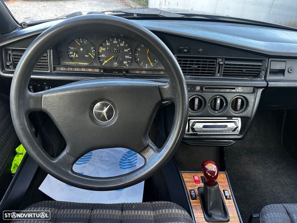 Mercedes-Benz W201 (1982-1993) 190 D 2.0 - 21