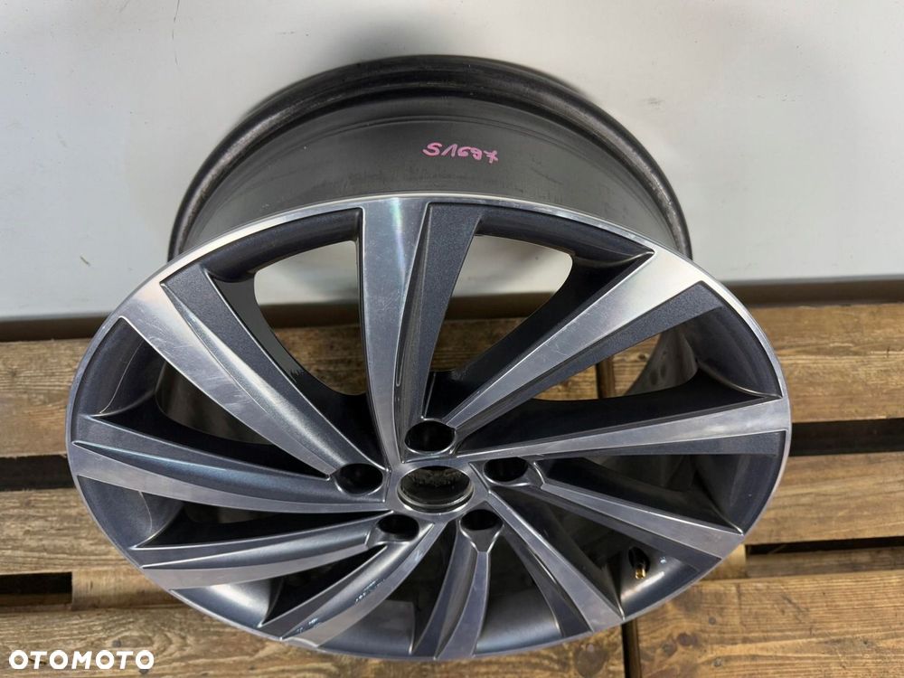 FELGA ALUMINIOWA SKODA OCTAVIA IV 4 5E3 18" 7.5 5E3601025AS CALA LADNA - 5