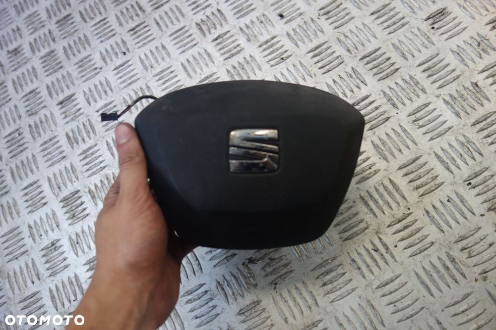 PODUSZKA AIRBAG KIEROWCY W KIEROWNICĘ SEAT ATECA - 1