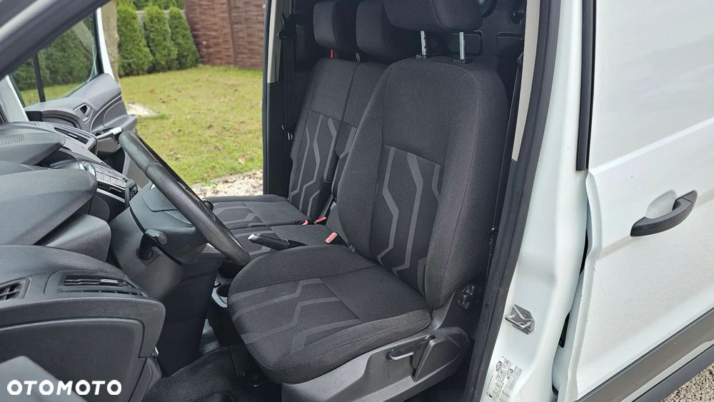 Ford Transit Connect - 12