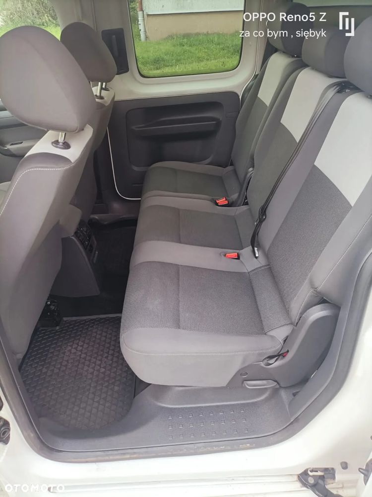 Volkswagen Caddy 1.6 TDI Highline Mixt DSG - 24