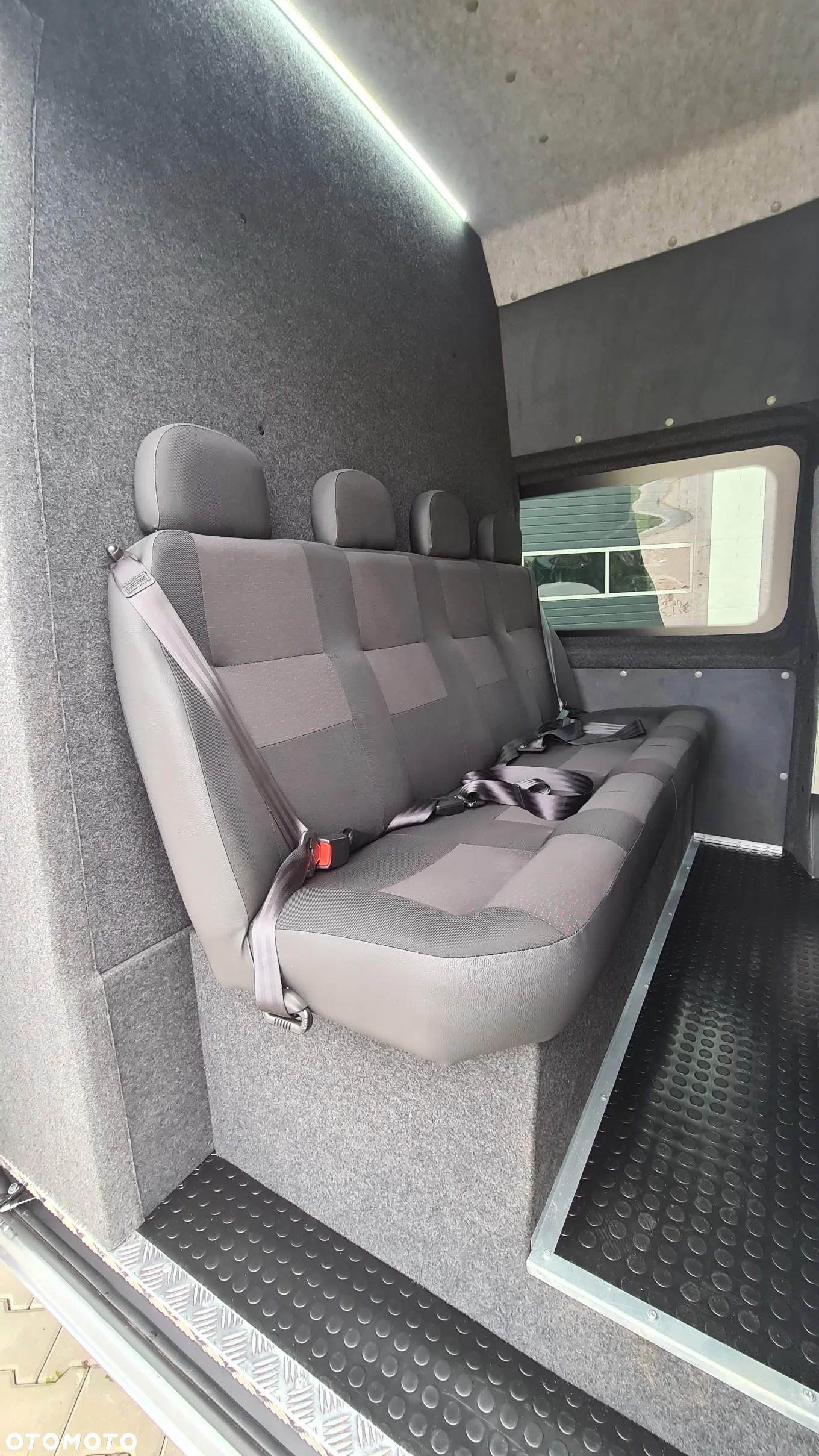 Peugeot BOXER L3H3 MAXI BRYGADÓWKA 7 NOSÓB KLIMATRONIC CZUJN IKI NR.82 - 18
