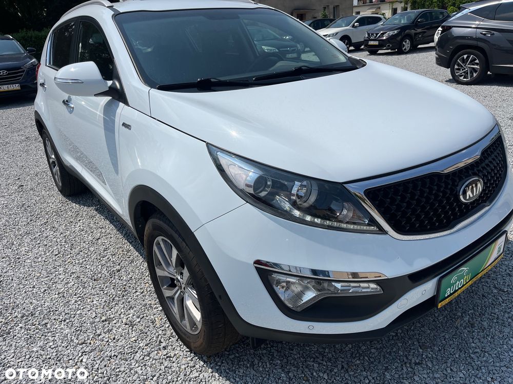 Kia Sportage 2.0 CRDI 4WD Fifa World Cup Edition - 24