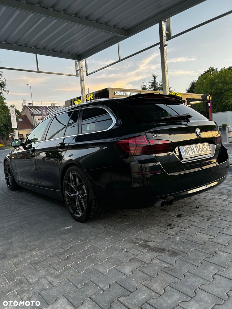 BMW Seria 5 520d xDrive - 3