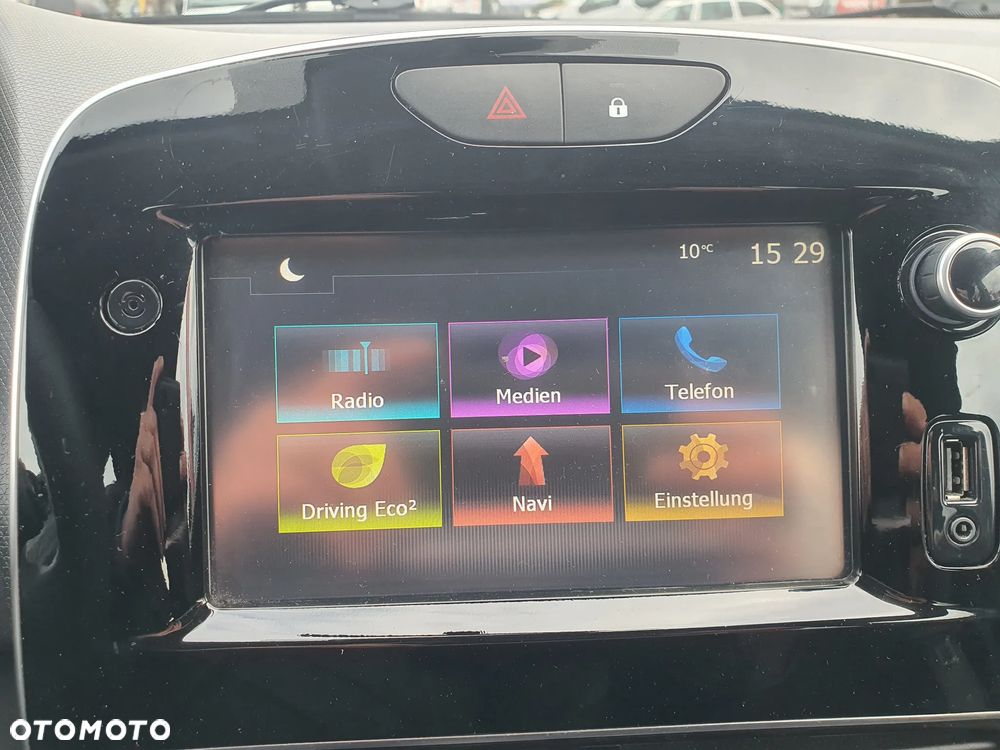 Renault Clio 1.2 16V 75 LIMITED - 15