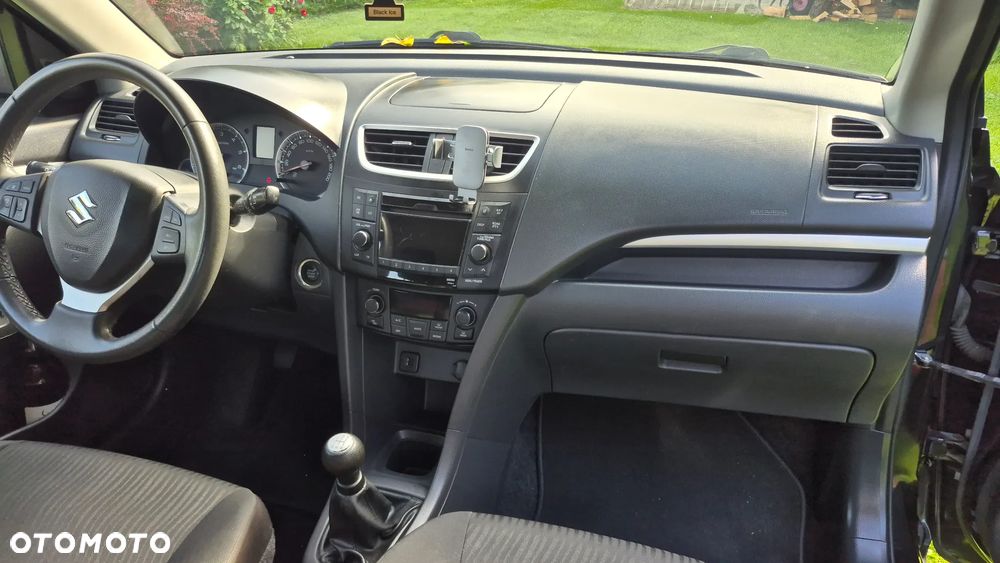 Suzuki Swift - 7