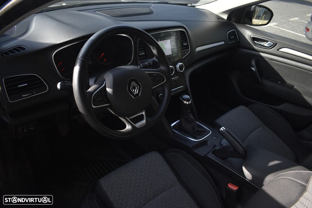 Renault Mégane Sport Tourer 1.3 TCe Limited - 24