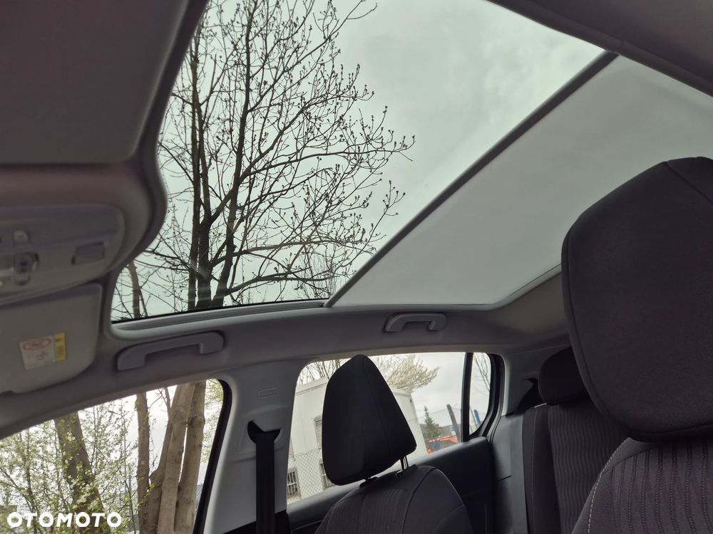 Peugeot 308 125 THP Active - 10