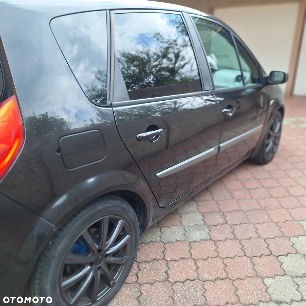 Renault Scenic 1.9 dCi Alize Plus - 7