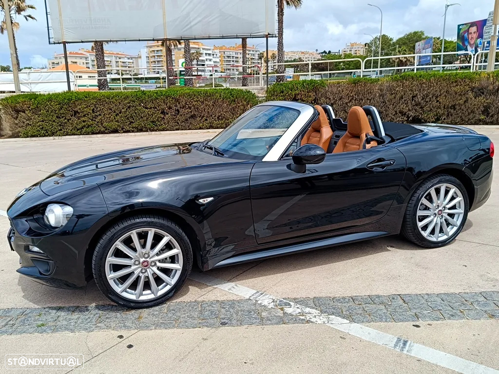 Fiat 124 Spider 1.4 MultiAir Turbo - 13