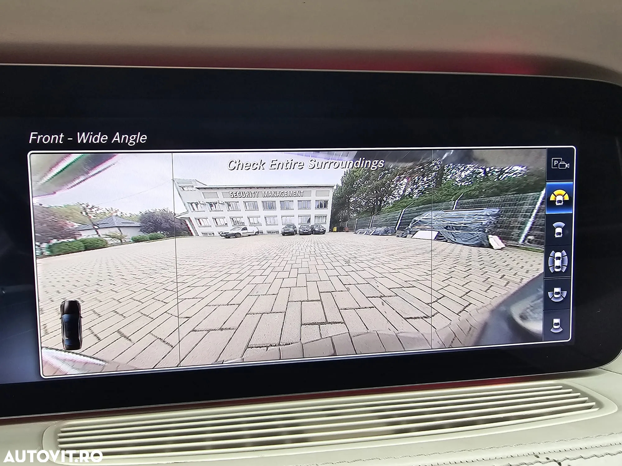 Mercedes-Benz S 560 L 4Matic 9G-TRONIC - 23