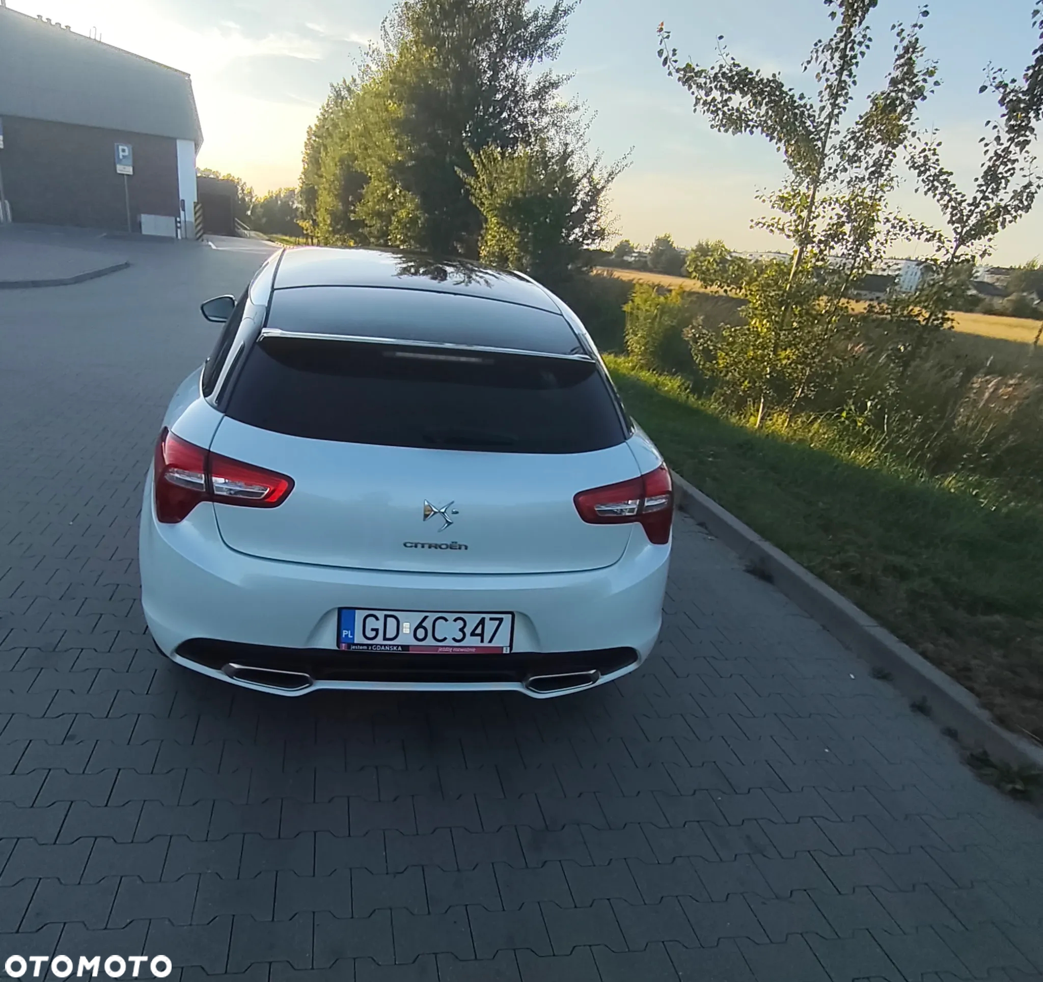 Citroën DS5 2.0 HDi SoChic - 13