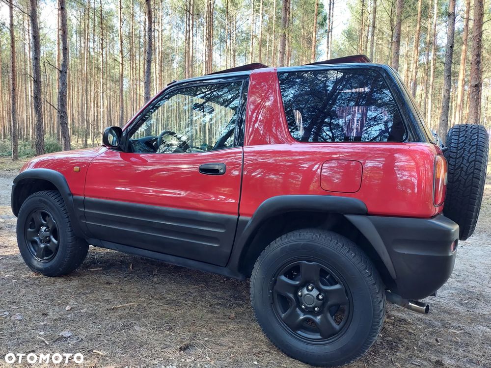 Toyota RAV4 2.0 - 40