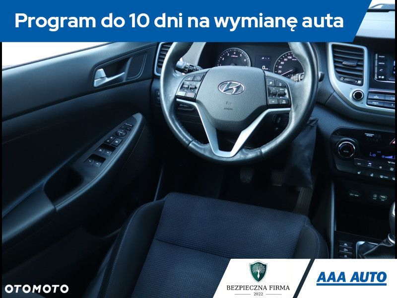 Hyundai Tucson - 8