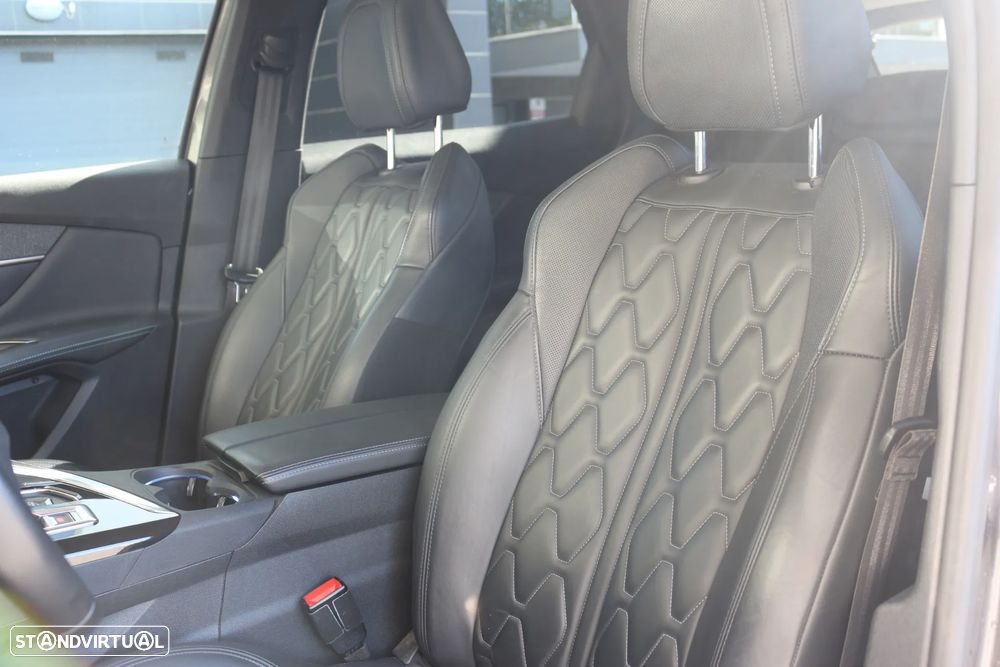 Peugeot 3008 1.6 Hybrid Allure Pack e-EAT8 - 18