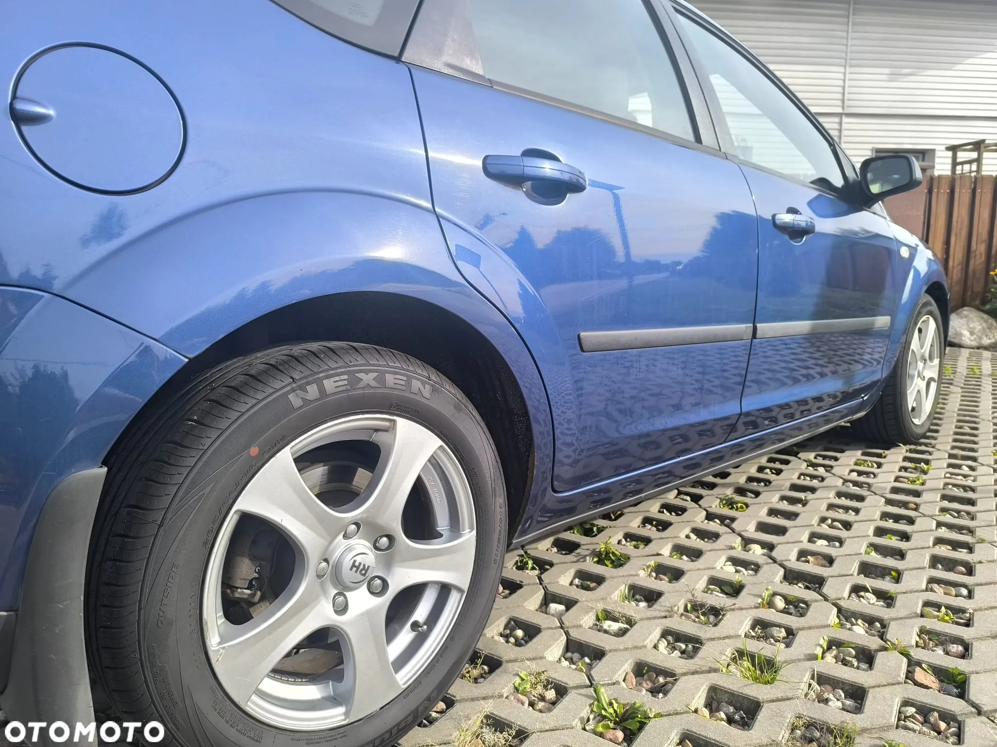 Ford Focus 1.8 TDCi Ghia - 11