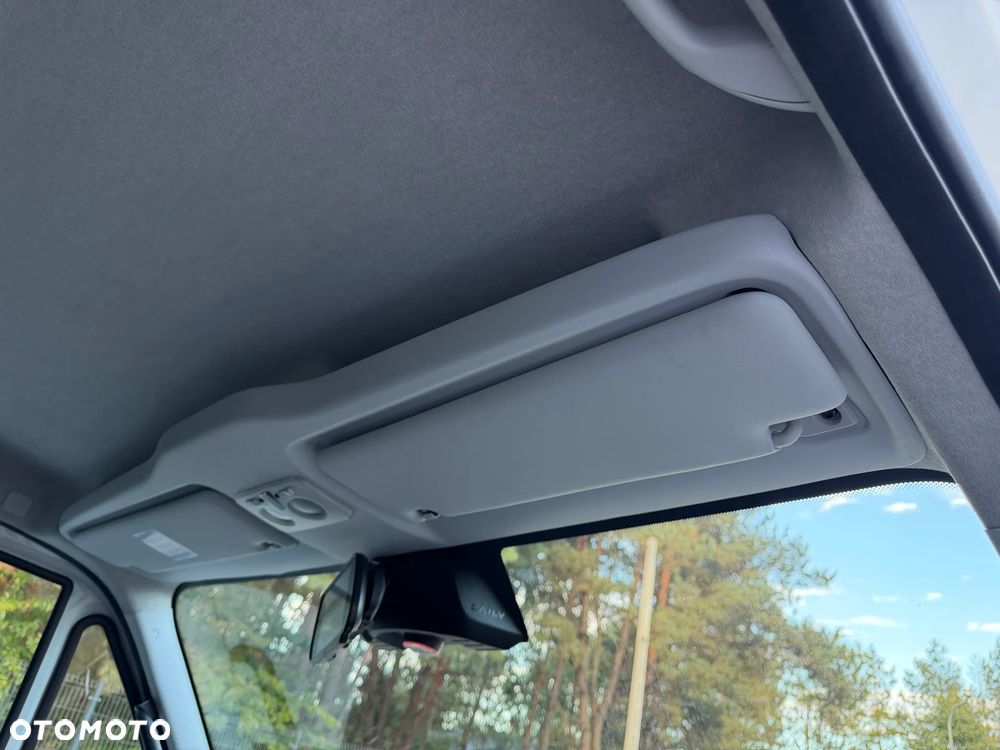 Iveco 35/50c180 Kontener 4.9m + Winda 750kg / Najbogatsze wyposażenie / Poduszki AIRPRO / Automatyczna skrzynia / Ledy / Nowe opony / Zarejestrowany FV23% - 32