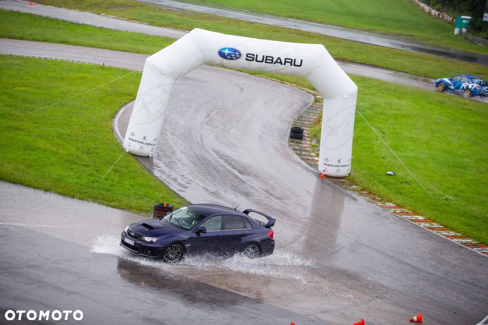Subaru Impreza 2.5 WRX STI MR - 25