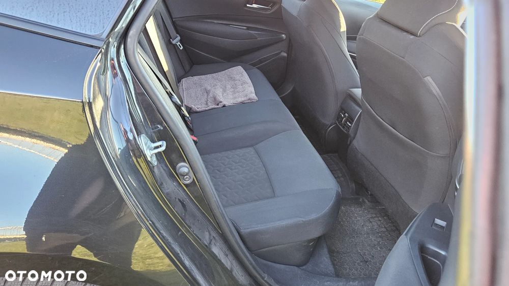 Toyota Corolla 1.8 Hybrid GPF Comfort - 18