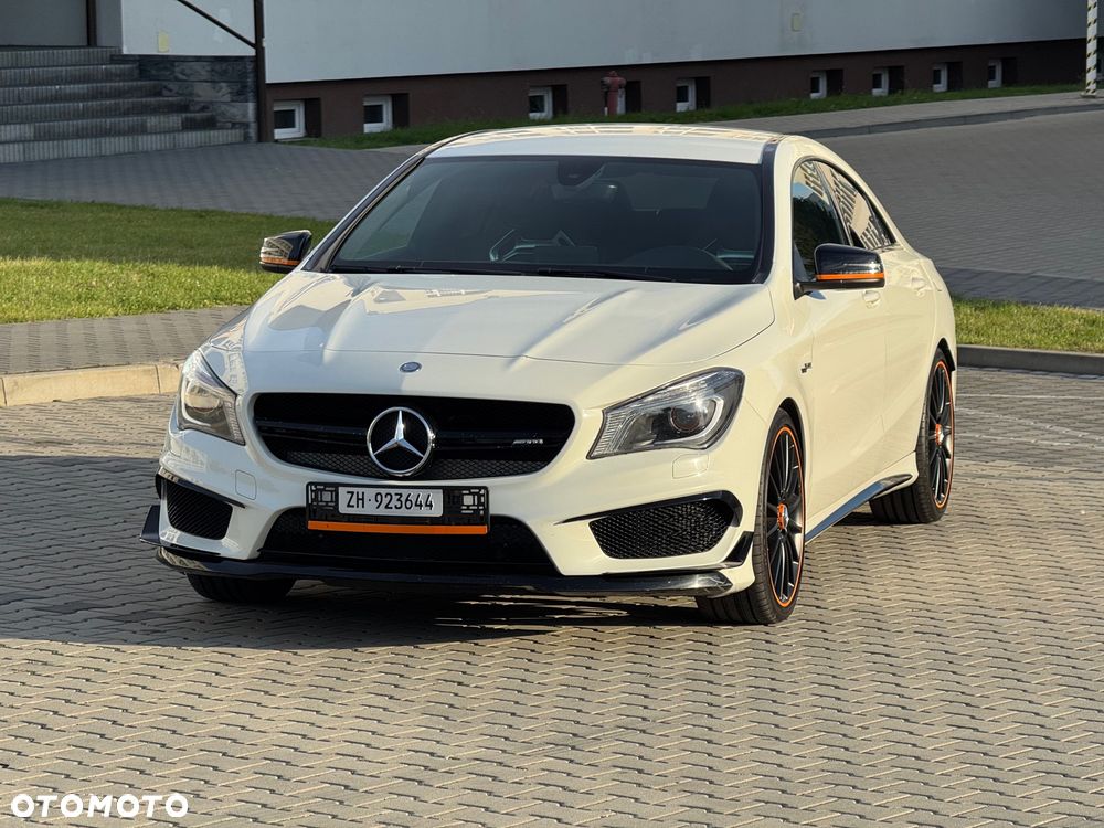 Mercedes-Benz CLA AMG 45 4Matic 7G-DCT Orange Art Edition - 2