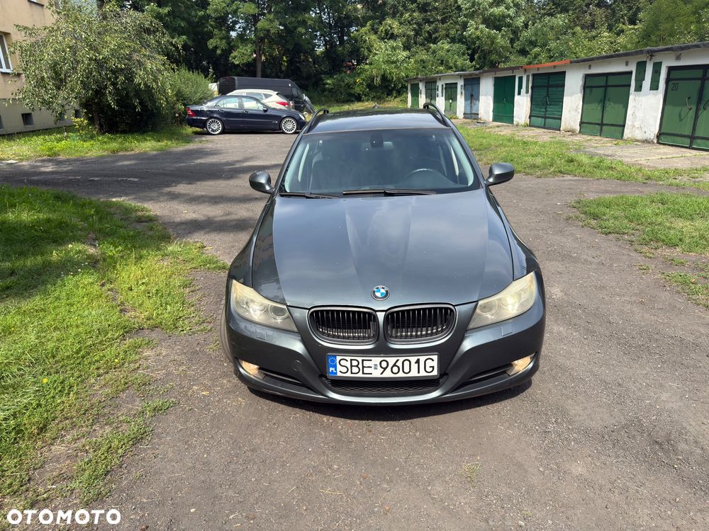 BMW Seria 3 - 16